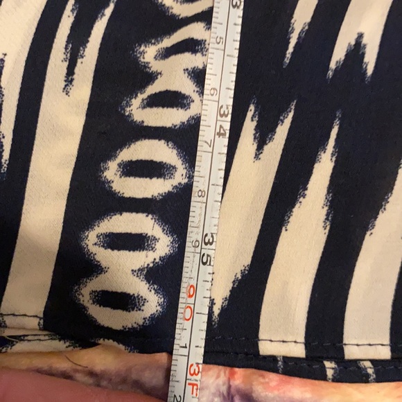 3/$30 Banana Republic Dress - Picture 8 of 11